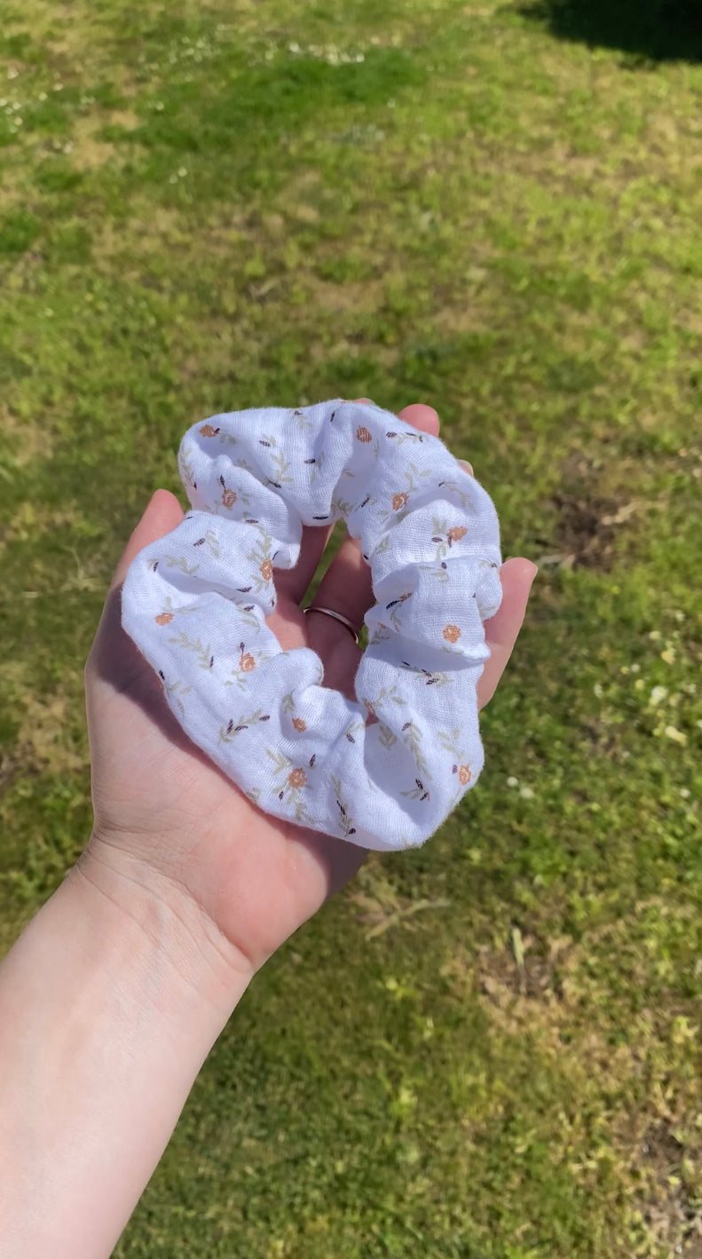 Chouchou fleuri gaz de coton