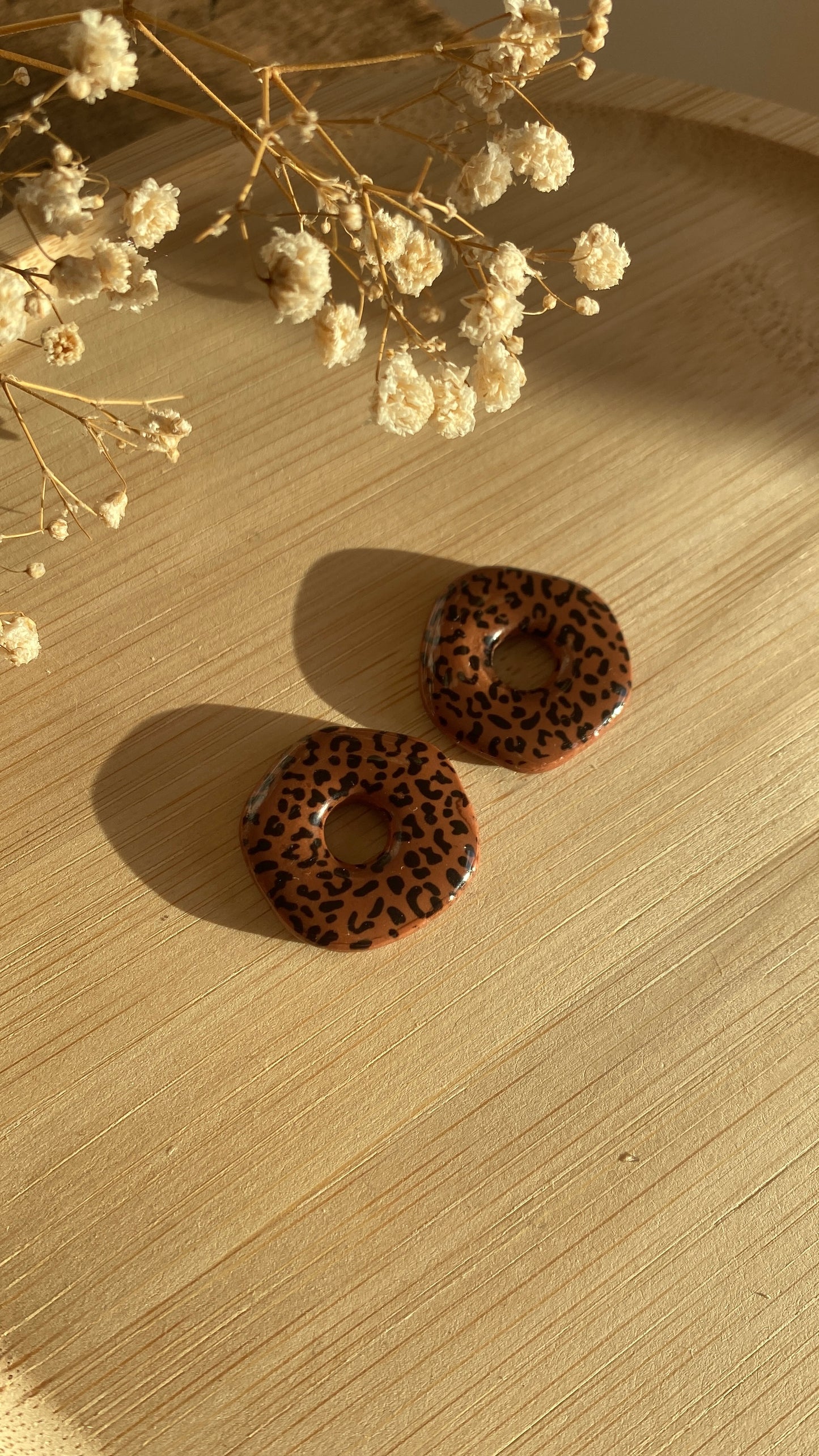 pampilles marrons motif léopard