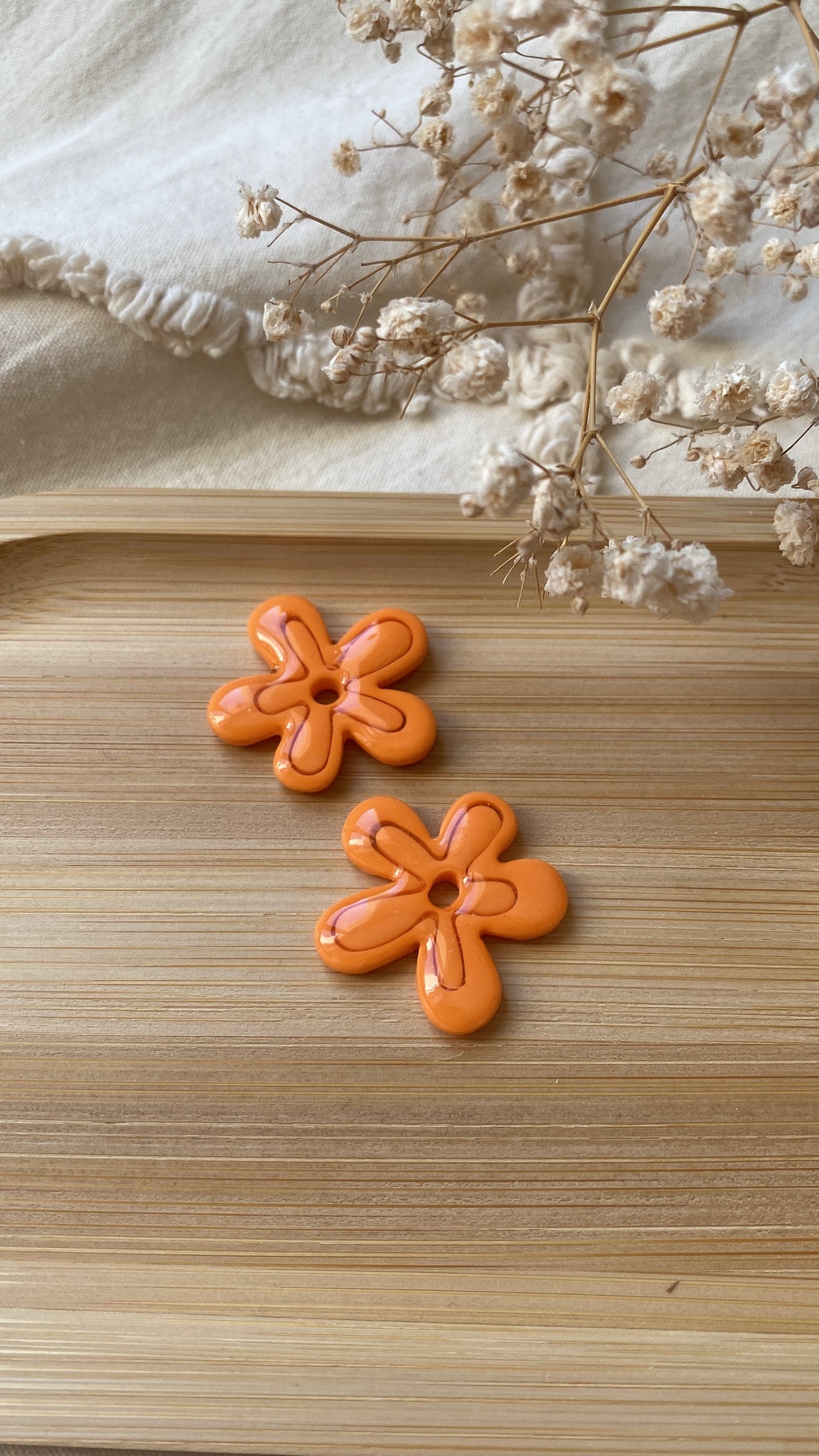 pampilles fleurs oranges