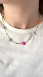 Collier fleurs colorées