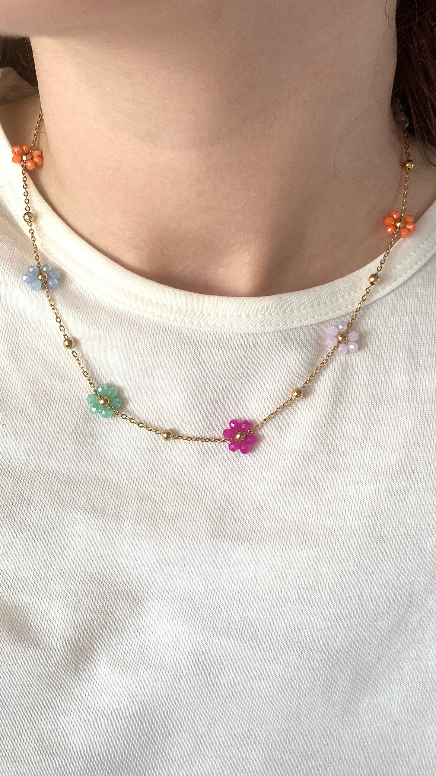 Collier fleurs colorées