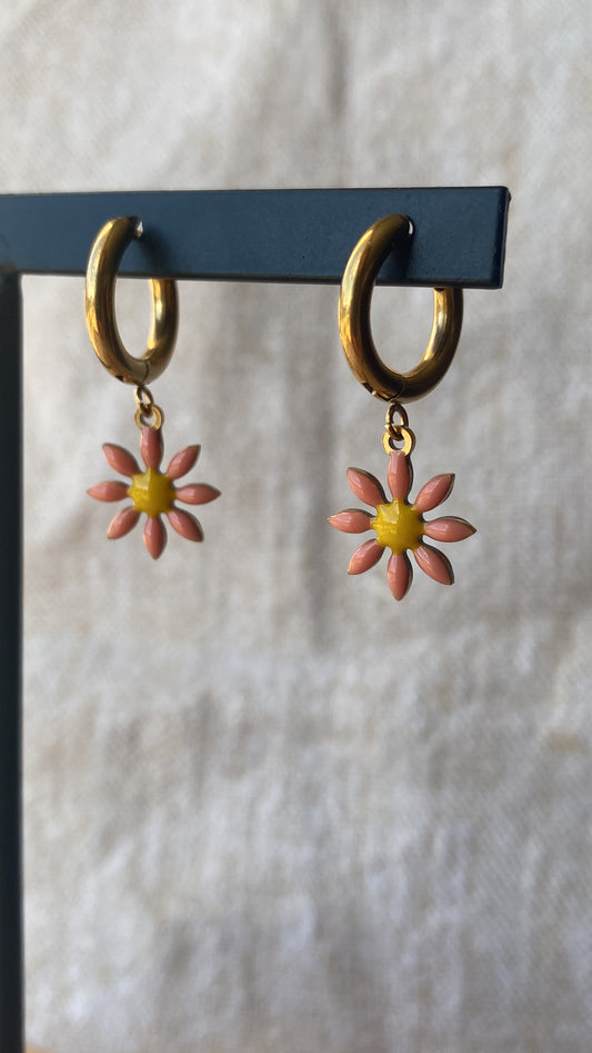 Boucles fleurs roses