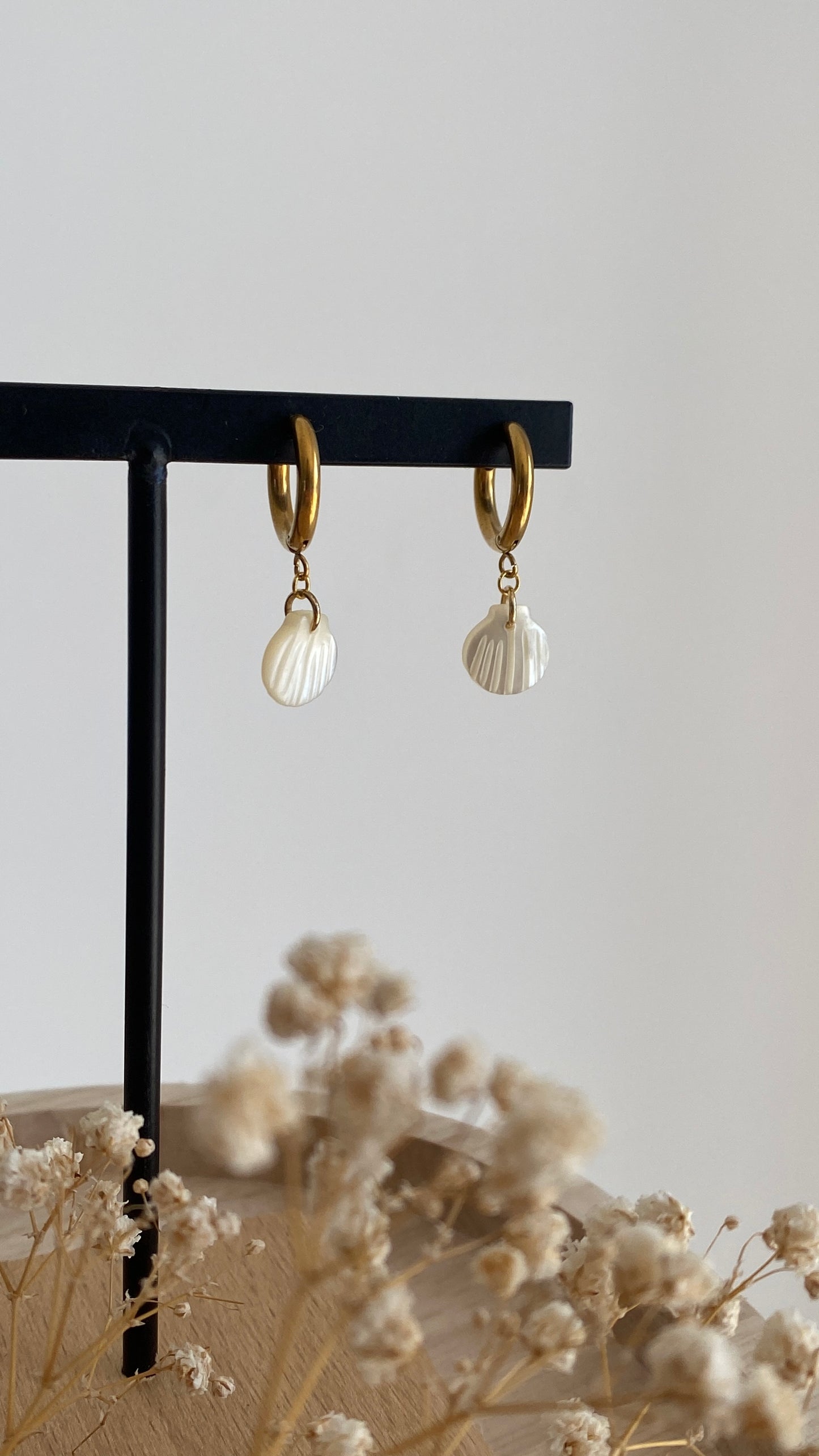 Boucles coquillages nacre