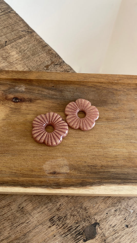 Grandes fleurs roses gold