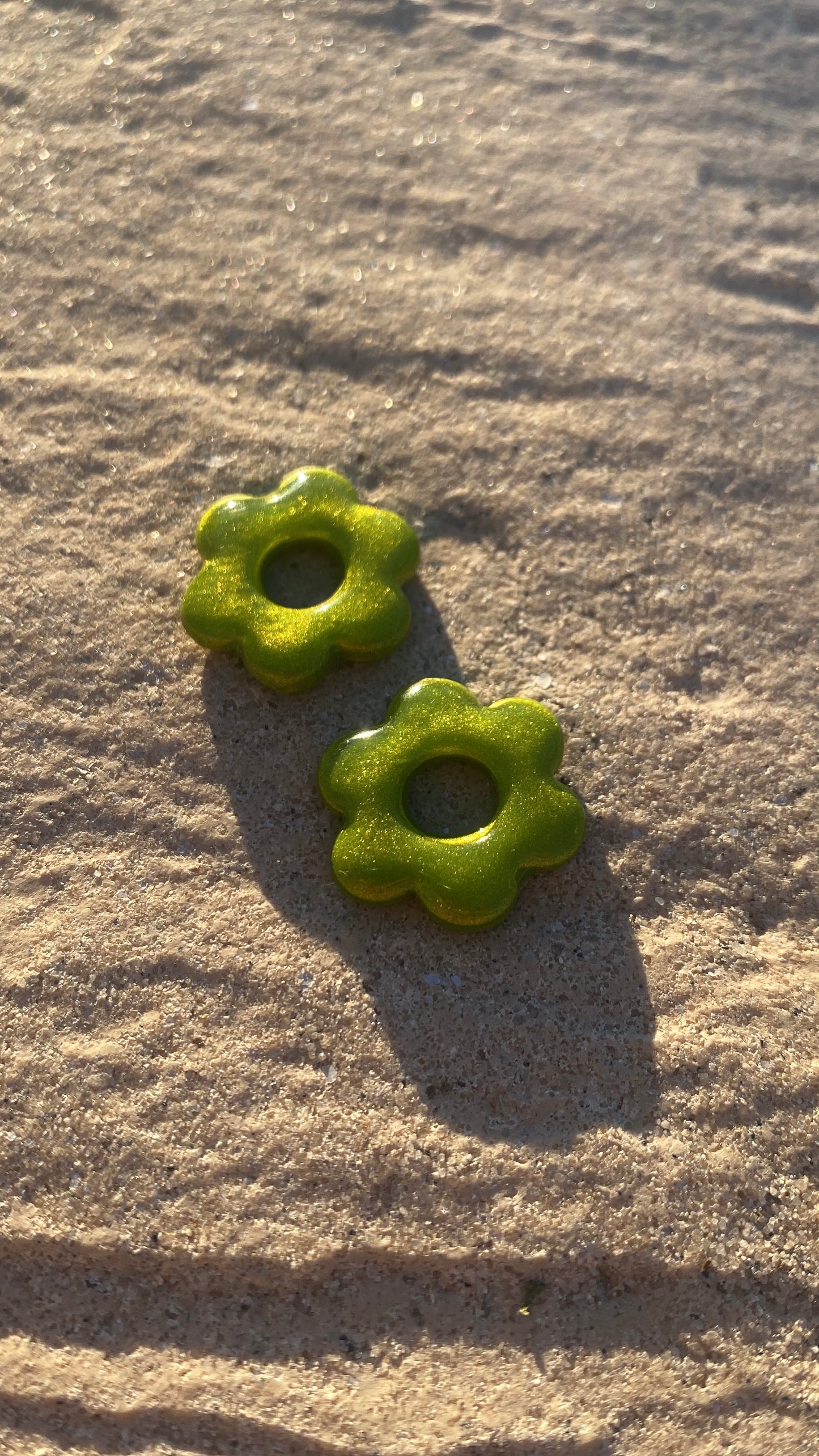 Pampilles fleurs vertes irisées