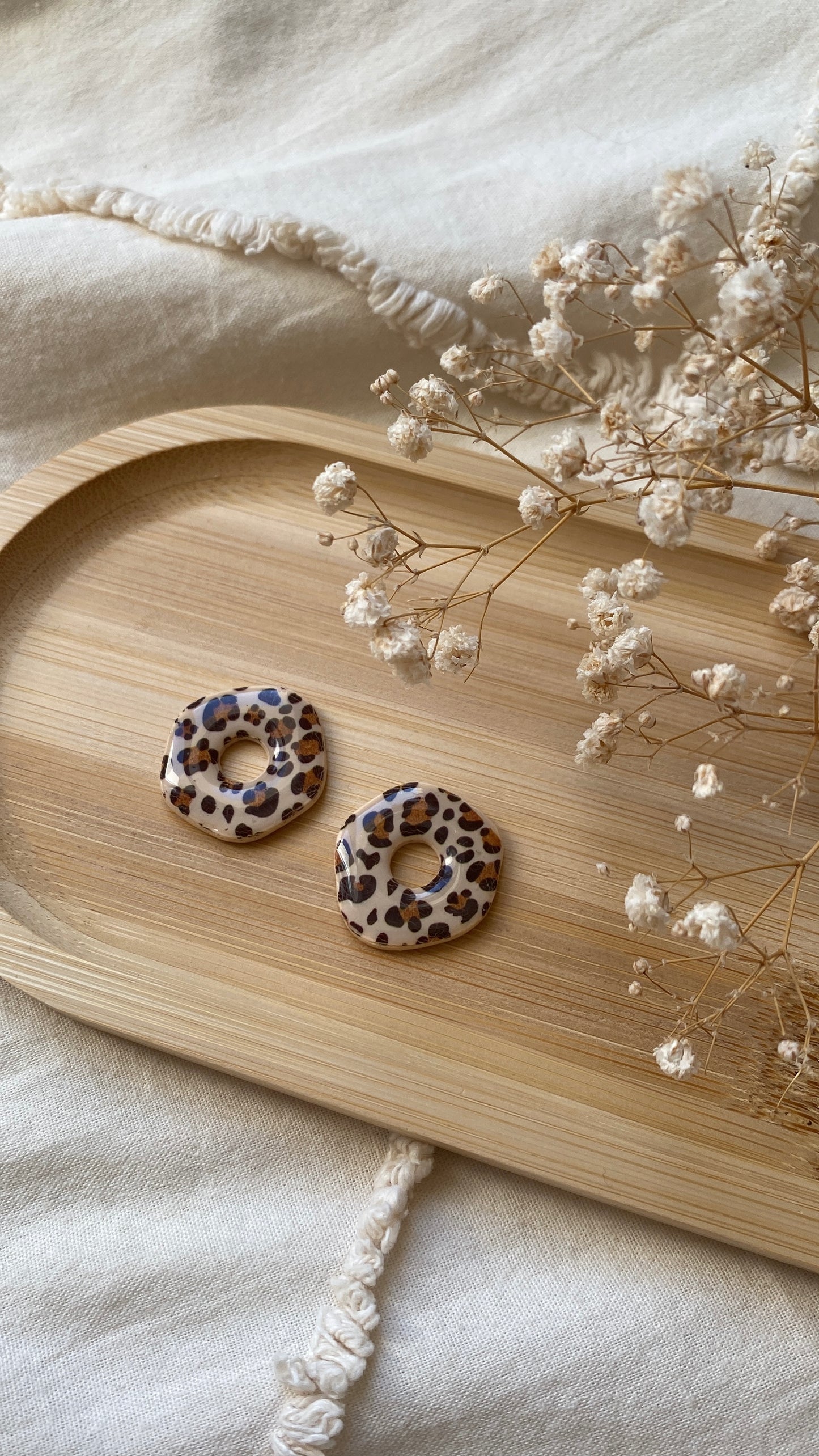 pampilles, motif léopard