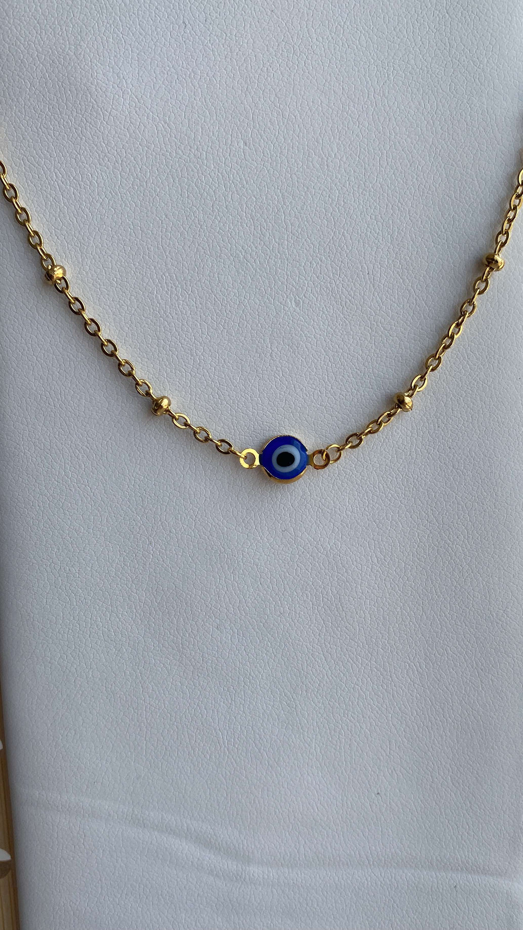 Collier ras de cou oeil
