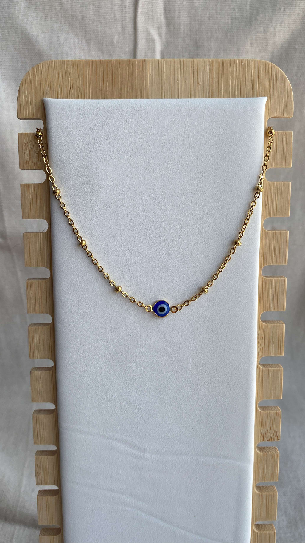 Collier ras de cou oeil