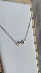 Collier infini argenté