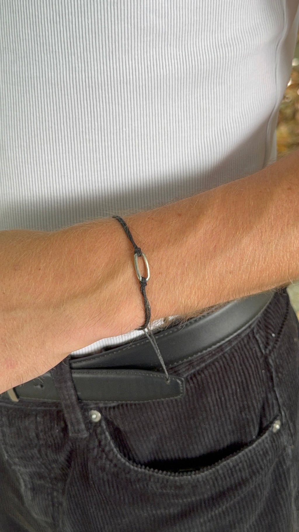 Bracelet cordon noir