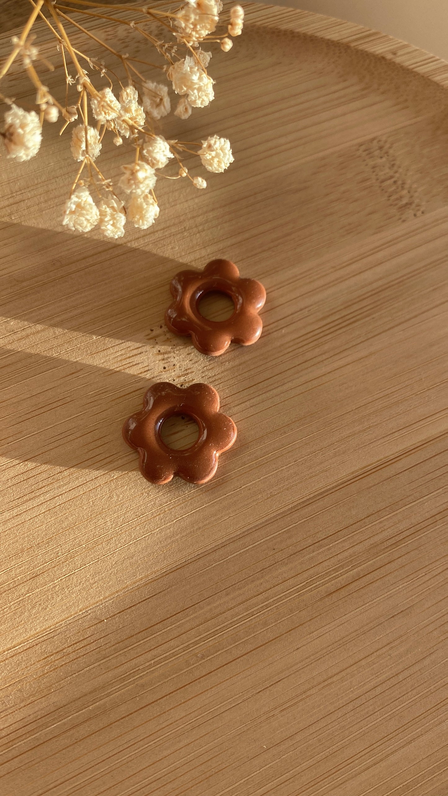 Pampilles fleurs marrons