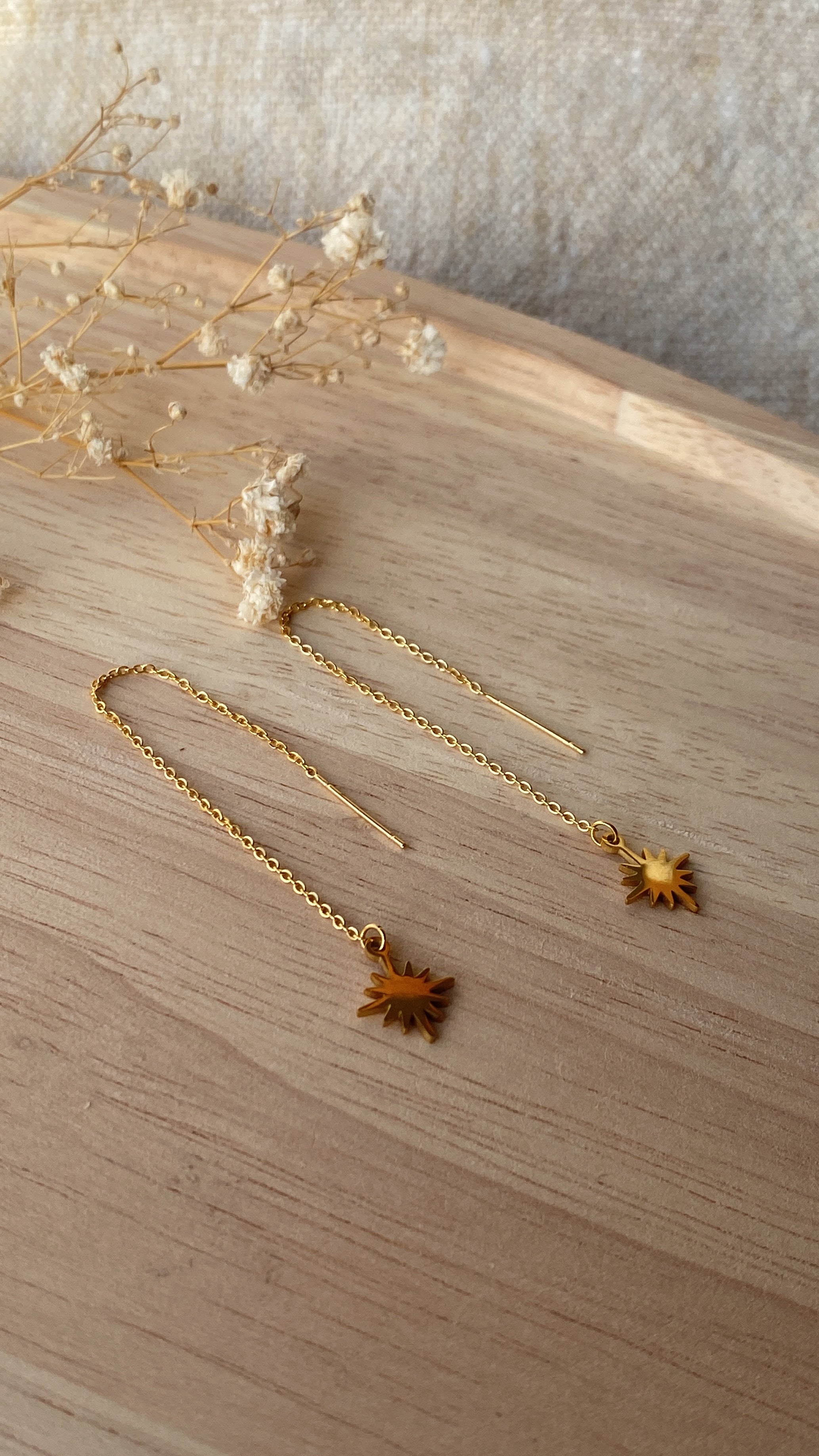 Boucles d’oreilles pendantes étoiles