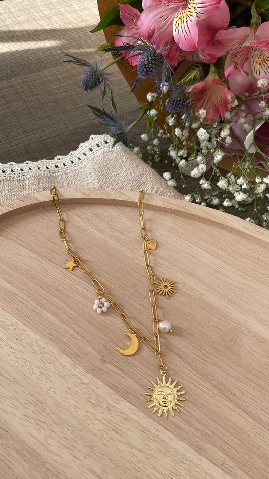 Collier breloques doré