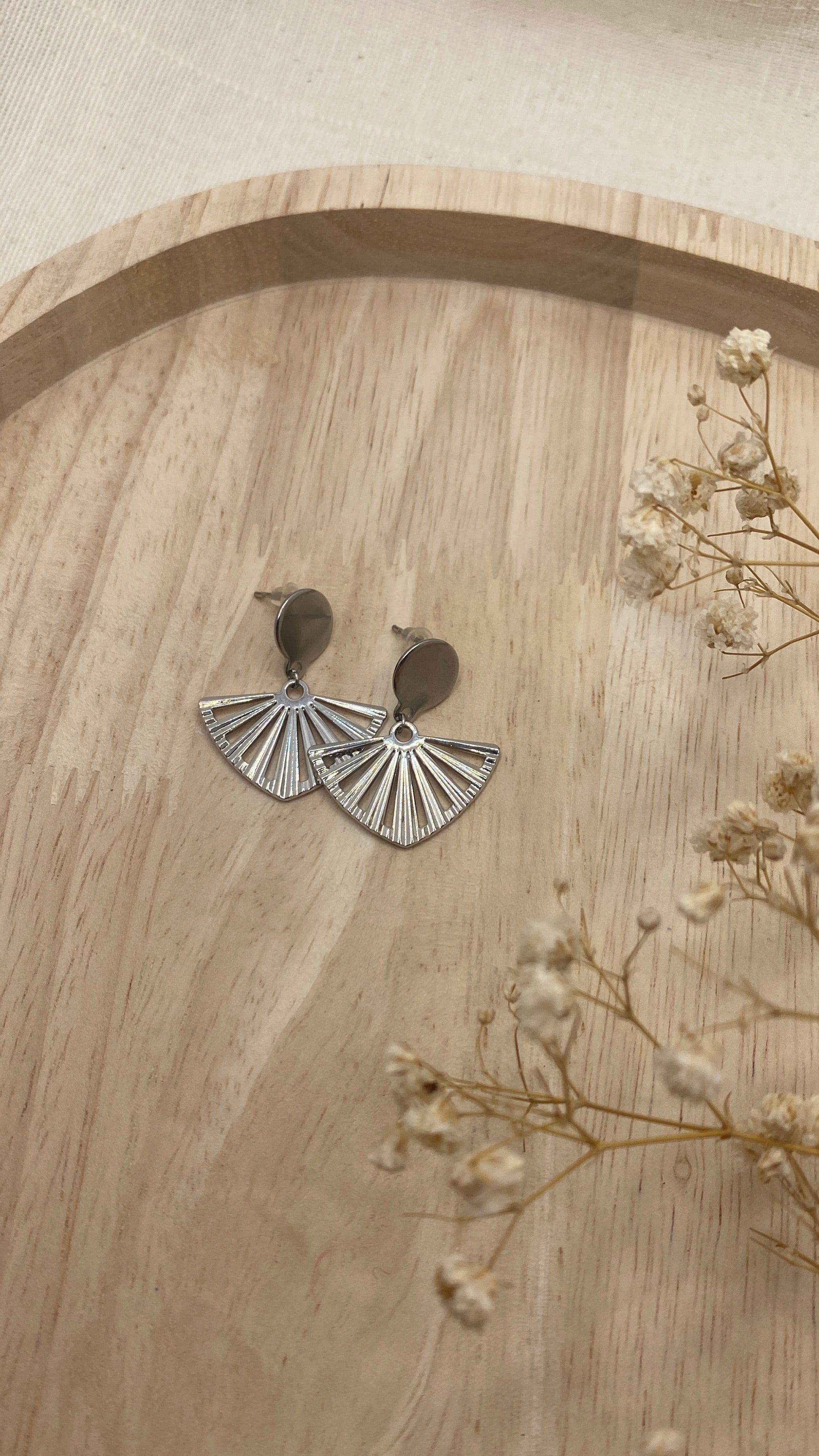 Boucles d'oreilles éventails argenté