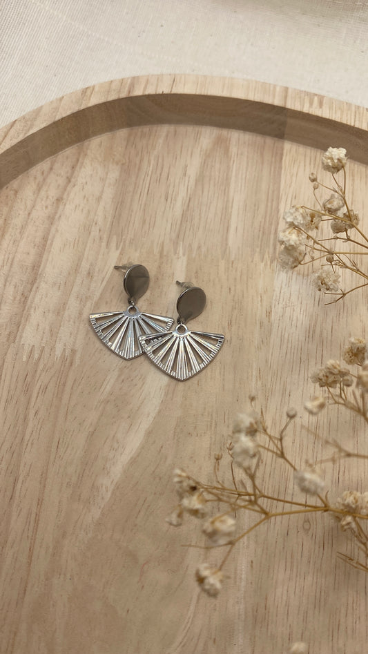 Boucles d'oreilles éventails argenté