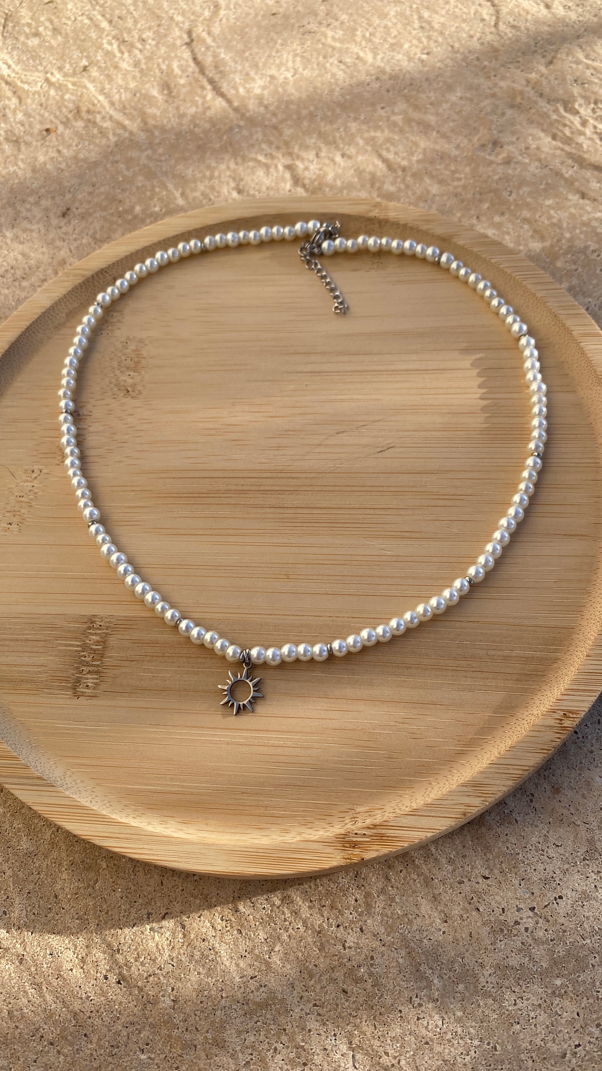 Collier nacré soleil