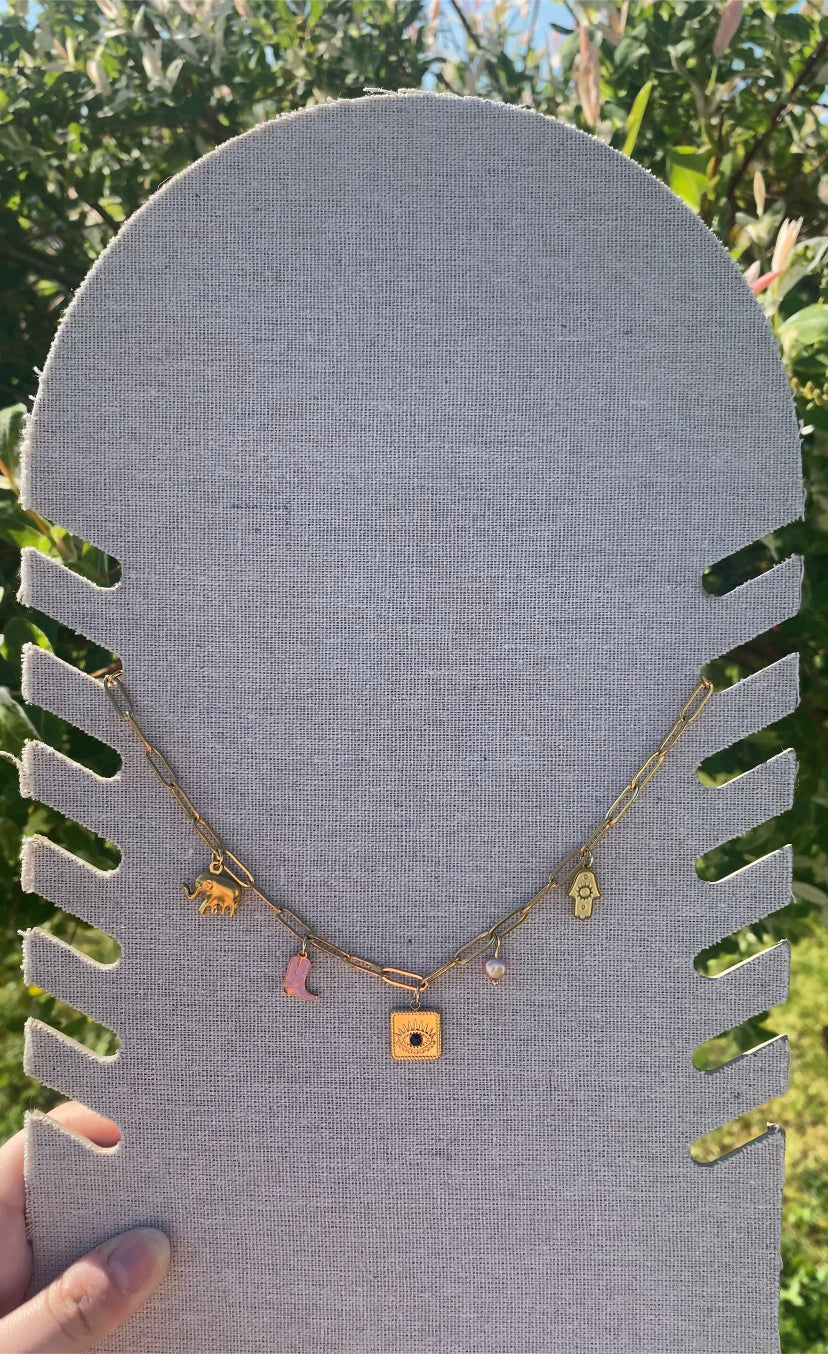 Collier breloques girly