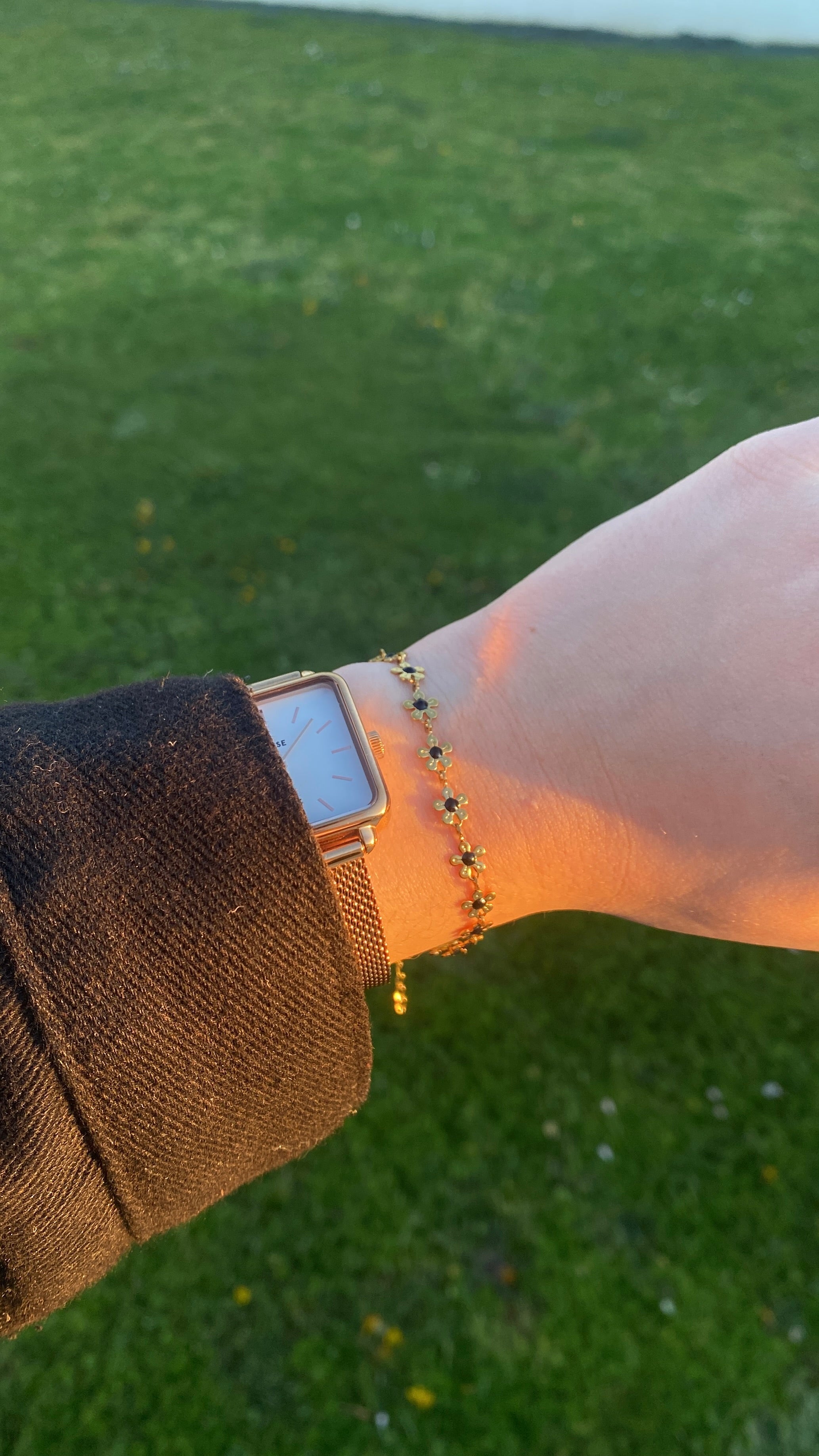 Bracelet chaîne fleurs