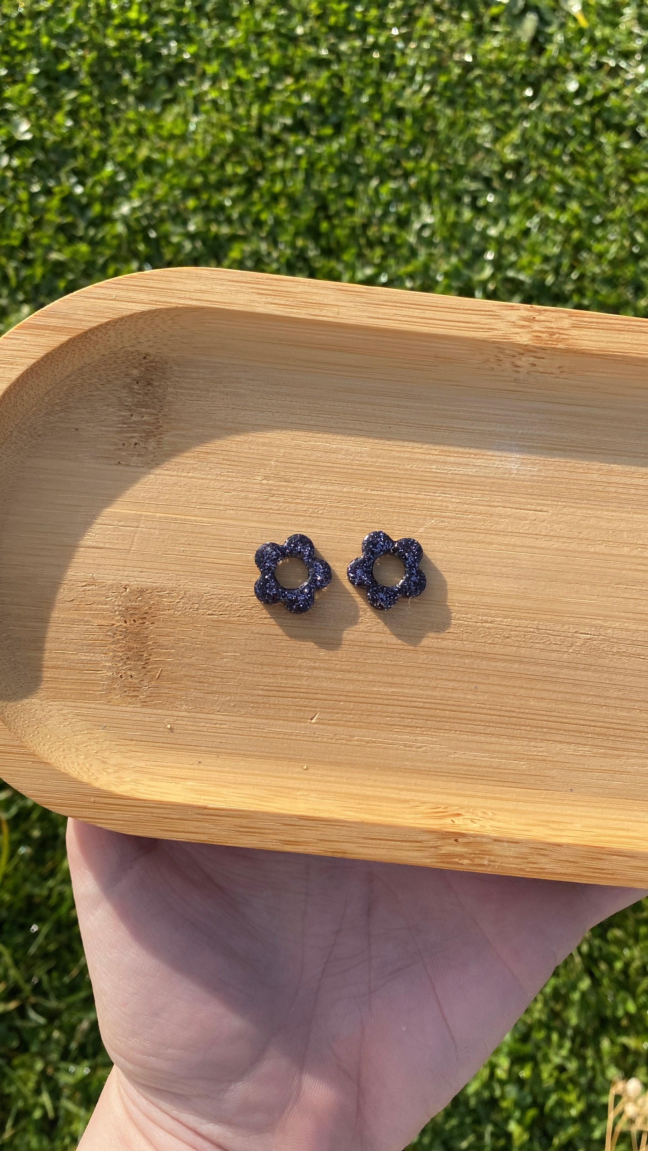 MINI- fleurs paillettes grises anthracites