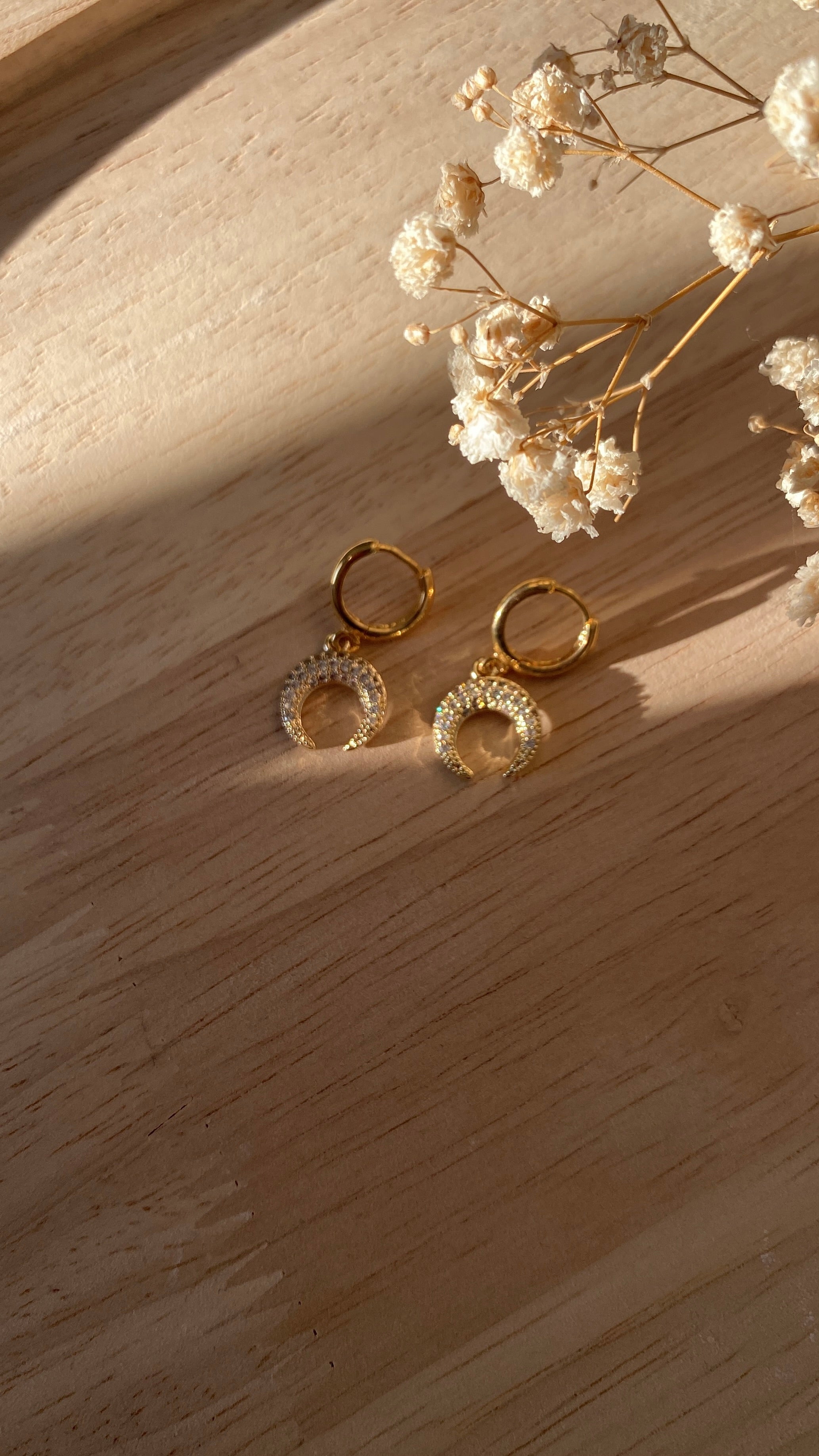 Boucles d’oreilles lune zirconium