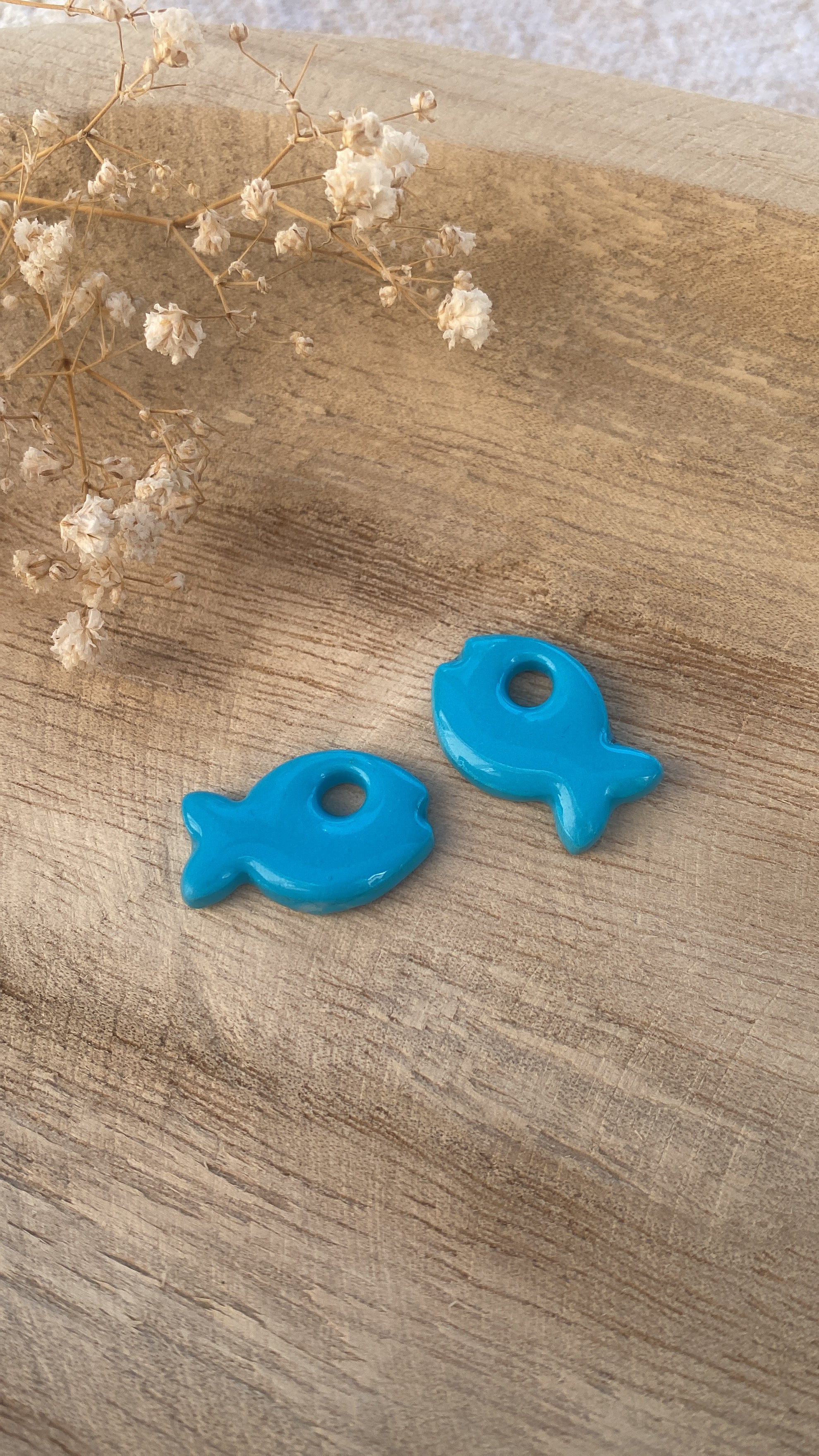 Pampilles poissons bleus