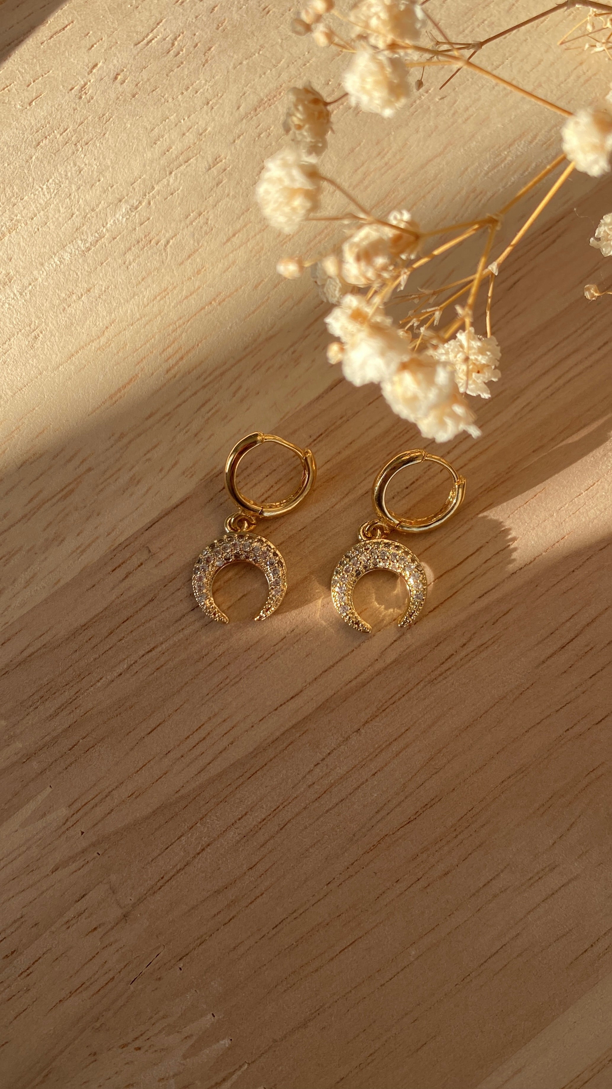 Boucles d’oreilles lune zirconium