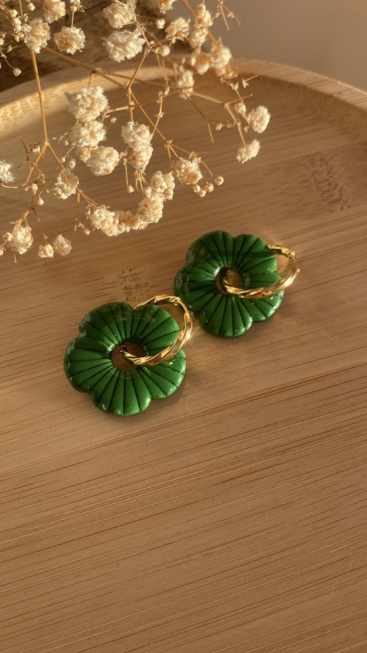 Grandes fleurs vertes foncées