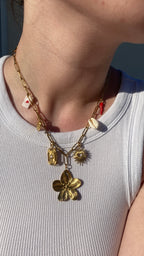 Collier breloques 🌶️🐚🌞